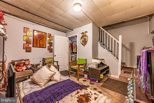 441 ROUNDVIEW RD, Baltimore, MD 21225