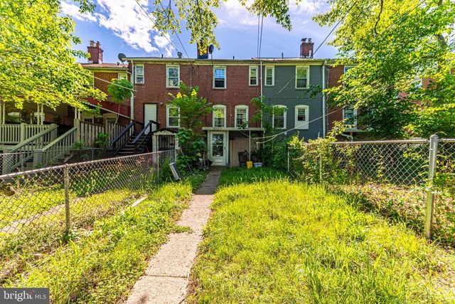 441 ROUNDVIEW RD, Baltimore, MD 21225