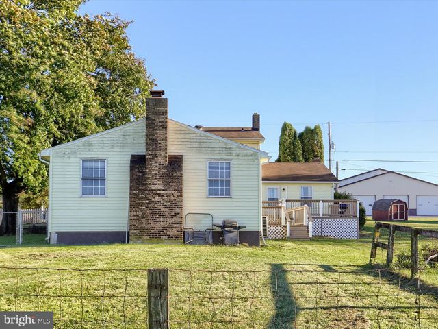1014 PONDTOWN RD, Dillsburg, PA 17019
