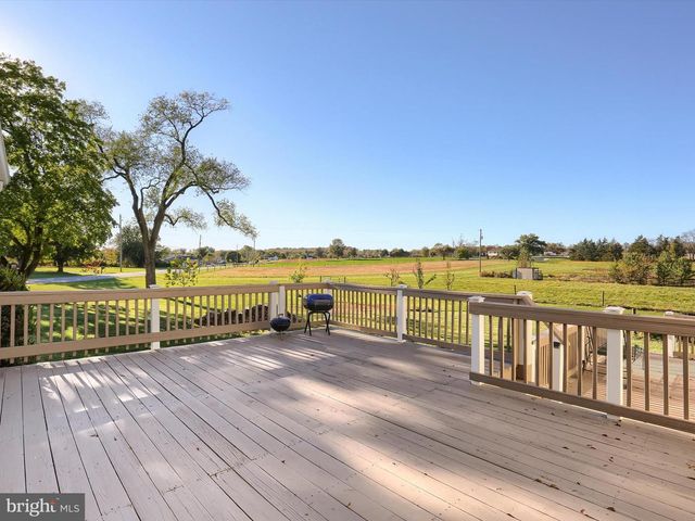 1014 PONDTOWN RD, Dillsburg, PA 17019