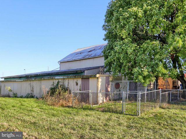 1014 PONDTOWN RD, Dillsburg, PA 17019