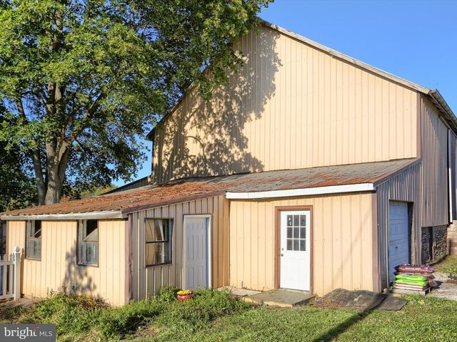 1014 PONDTOWN RD, Dillsburg, PA 17019