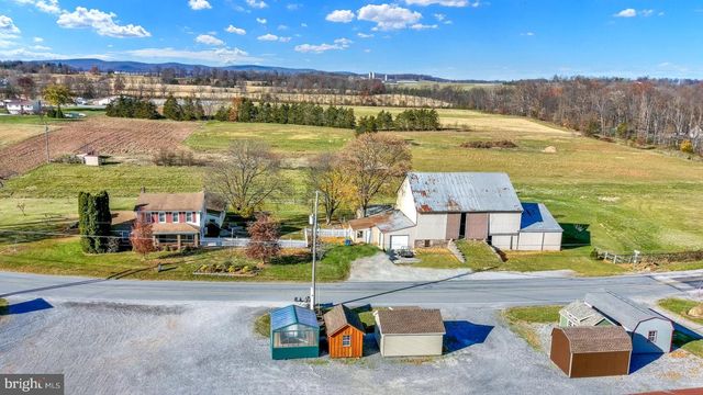 1014 PONDTOWN RD, Dillsburg, PA 17019