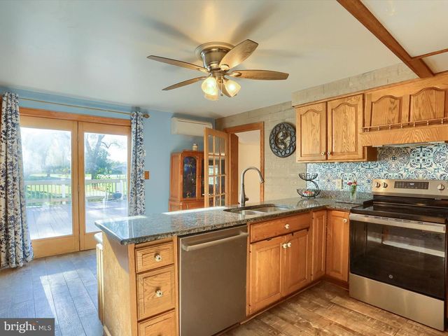 1014 PONDTOWN RD, Dillsburg, PA 17019