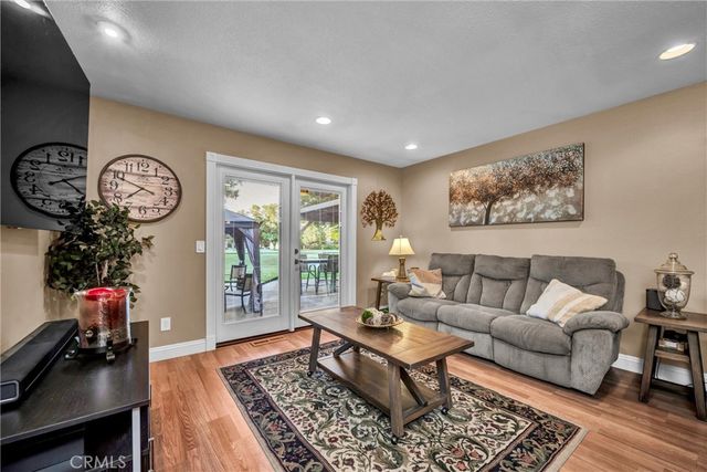 19450 Mountain Meadow S, Hidden Valley Lake, CA 95467