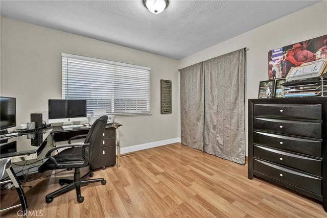 19450 Mountain Meadow S, Hidden Valley Lake, CA 95467