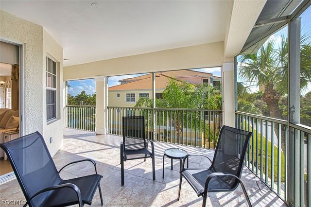 20061 Sanibel View CIR 201, Fort Myers, FL 33908