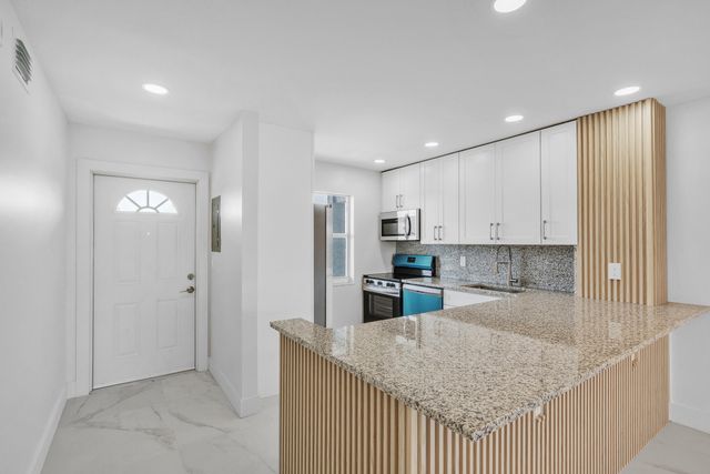 9880 Marina Boulevard 1536, Boca Raton, FL 33428