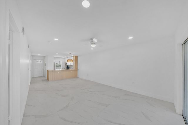 9880 Marina Boulevard 1536, Boca Raton, FL 33428