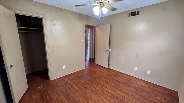 3527 S Ewing Avenue, Dallas, TX 75216