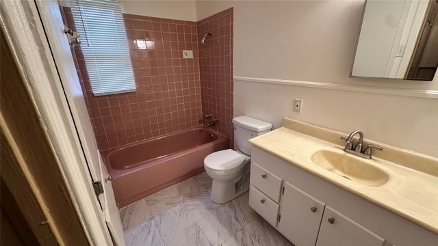 3527 S Ewing Avenue, Dallas, TX 75216