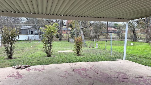 3527 S Ewing Avenue, Dallas, TX 75216