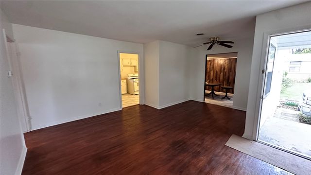 3527 S Ewing Avenue, Dallas, TX 75216