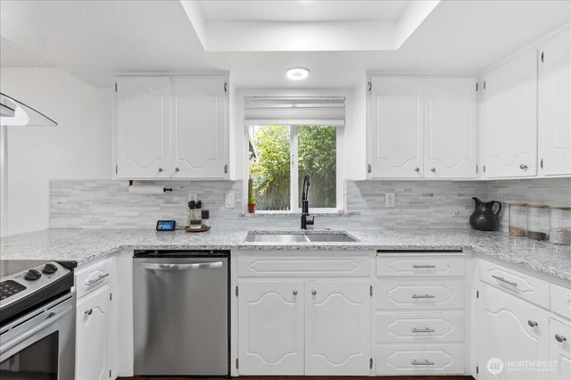 37427 39th Avenue S, Auburn, WA 98001