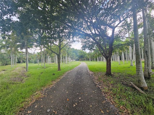 15101 SW 27th St 0, Davie, FL 33331