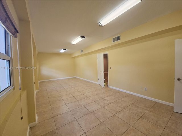 15101 SW 27th St 0, Davie, FL 33331