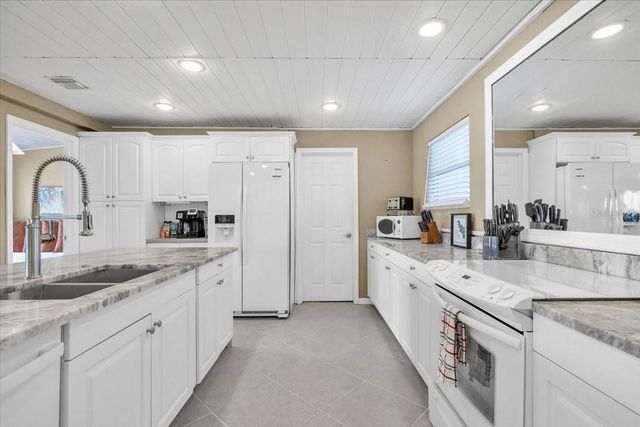 168 MORGAN LANE SE, Port Charlotte, FL 33952
