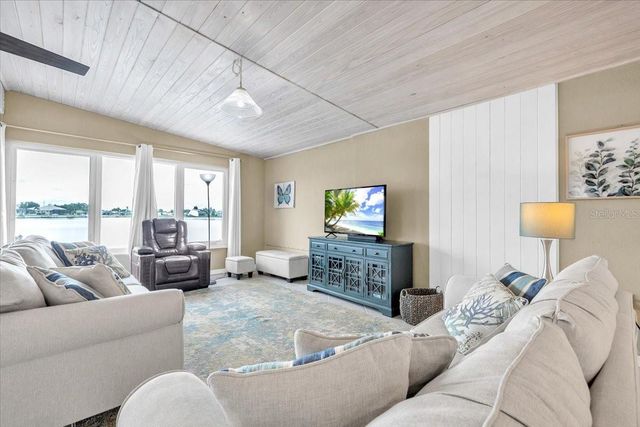 168 MORGAN LANE SE, Port Charlotte, FL 33952