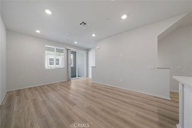 236 lockhart Way, West Covina, CA 91790
