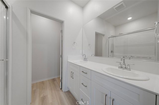 236 lockhart Way, West Covina, CA 91790
