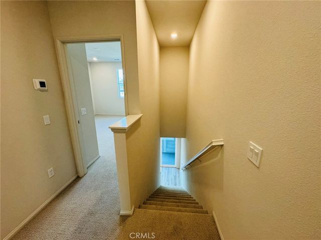 236 lockhart Way, West Covina, CA 91790