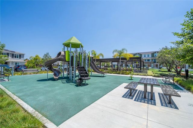236 lockhart Way, West Covina, CA 91790