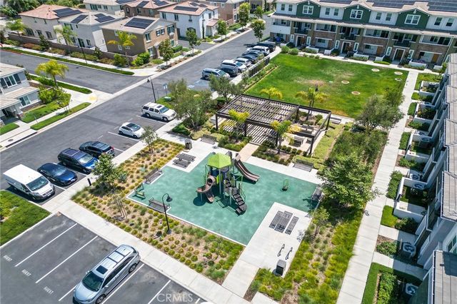 236 lockhart Way, West Covina, CA 91790