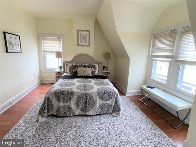 75 HARRY ST, Conshohocken, PA 19428