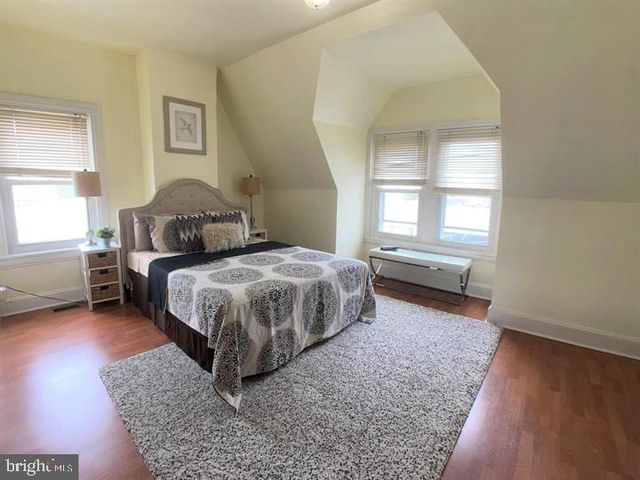 75 HARRY ST, Conshohocken, PA 19428