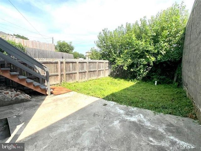 75 HARRY ST, Conshohocken, PA 19428