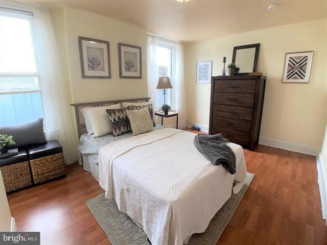 75 HARRY ST, Conshohocken, PA 19428