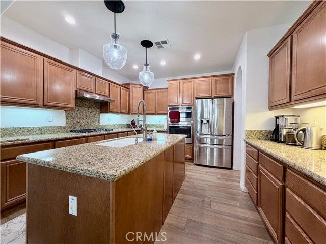 46302 Lone Pine Drive, Temecula, CA 92592