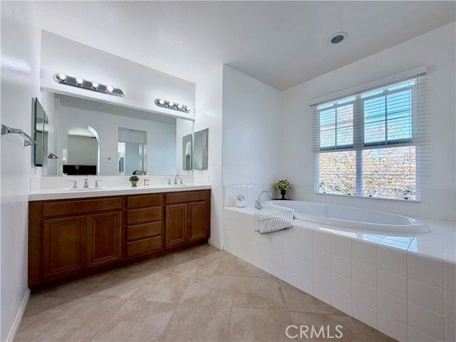 46302 Lone Pine Drive, Temecula, CA 92592