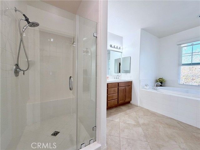 46302 Lone Pine Drive, Temecula, CA 92592