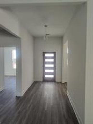 20008 Boggy Ford RD, Lago Vista, TX 78645