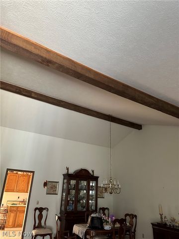 25235 Suwanee Avenue, Oakwood, OH 44146