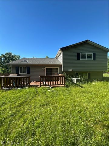 25235 Suwanee Avenue, Oakwood, OH 44146