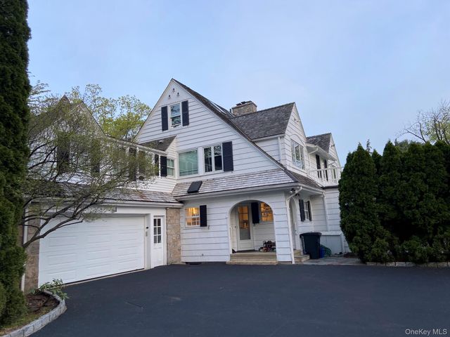 18 Lincoln Avenue, Rye Brook, NY 10573