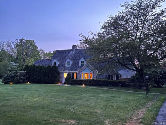18 Lincoln Avenue, Rye Brook, NY 10573