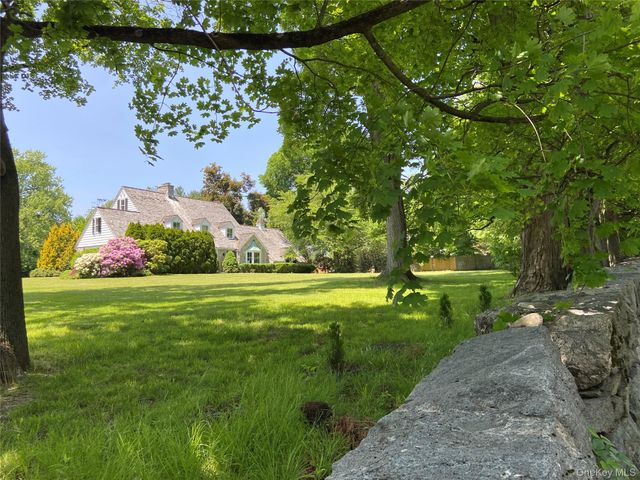 18 Lincoln Avenue, Rye Brook, NY 10573