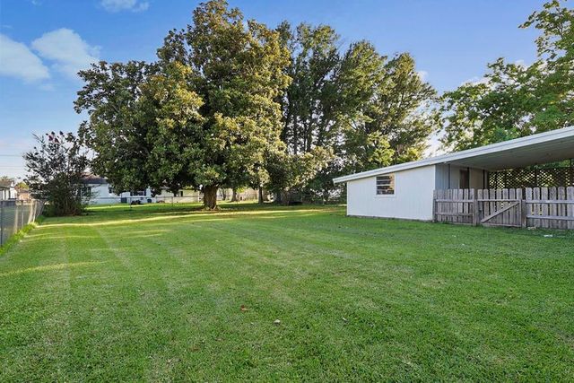102 Birch St, Thibodaux, LA 70301