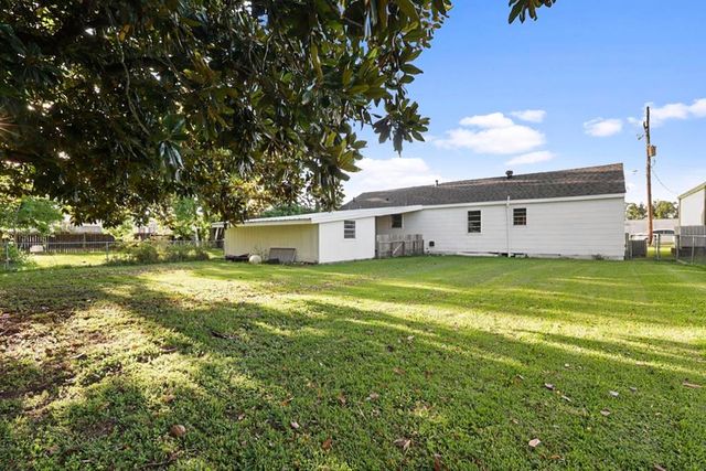 102 Birch St, Thibodaux, LA 70301