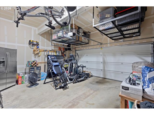 12386 Se YOSEMITE St, Damascus, OR 97089