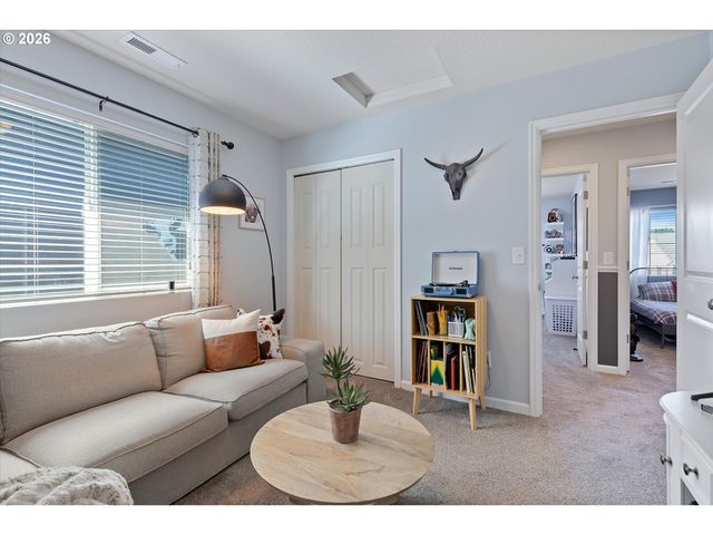 12386 Se YOSEMITE St, Damascus, OR 97089