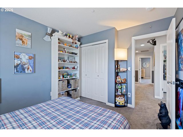 12386 Se YOSEMITE St, Damascus, OR 97089