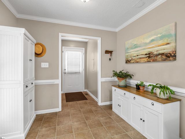 315 Double Bridge Road, Boiling Springs, SC 29316