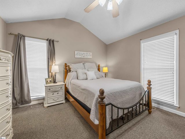 315 Double Bridge Road, Boiling Springs, SC 29316