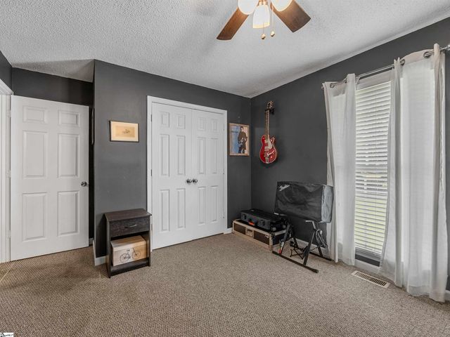 315 Double Bridge Road, Boiling Springs, SC 29316