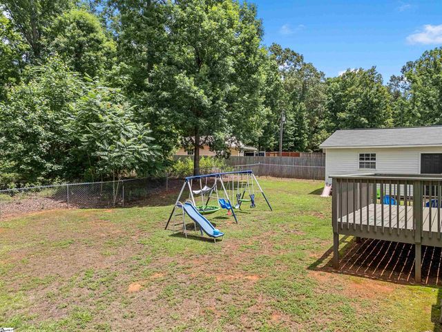 315 Double Bridge Road, Boiling Springs, SC 29316