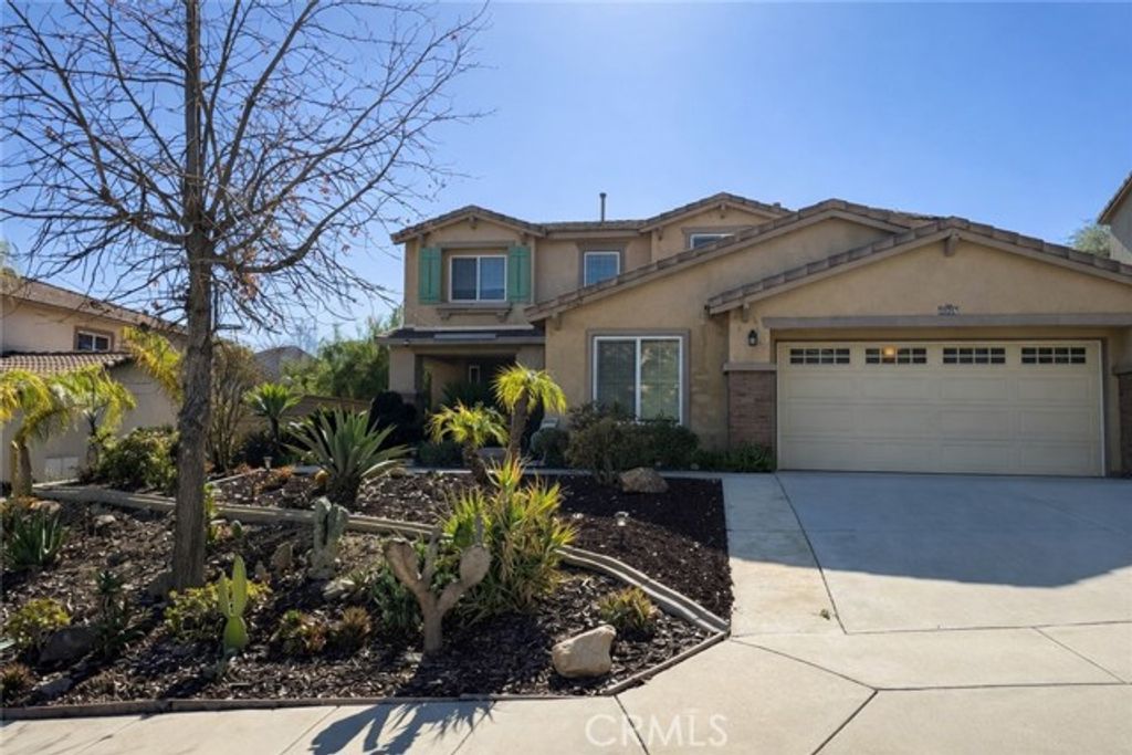 29267 Gateway Drive, Lake Elsinore, CA 92530
